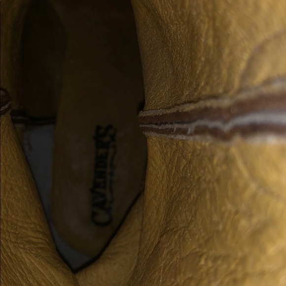 Boots - Picture 8 of 8